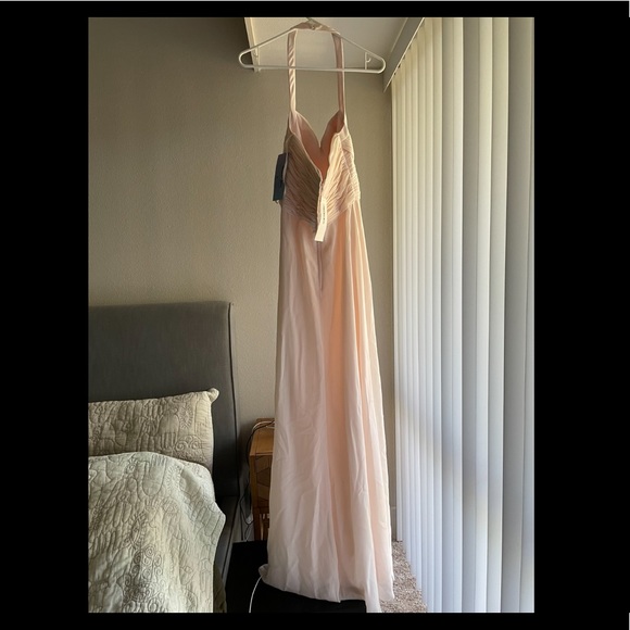 Kleinfeld’s Pink Bridesmaid / Prom Dress - Picture 7 of 15